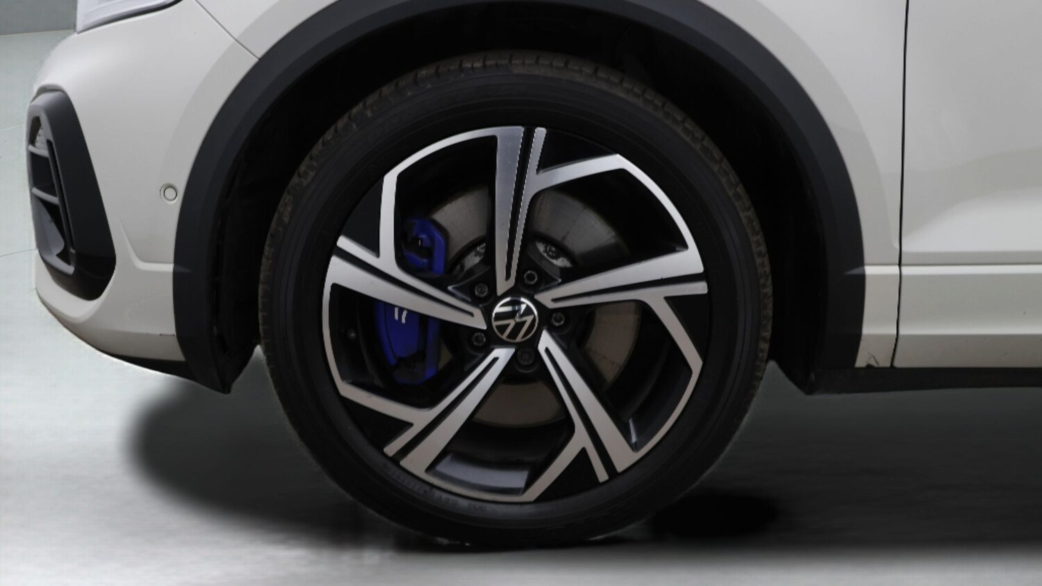 Used Volkswagen T-Roc for sale - 77618614: Photo 18