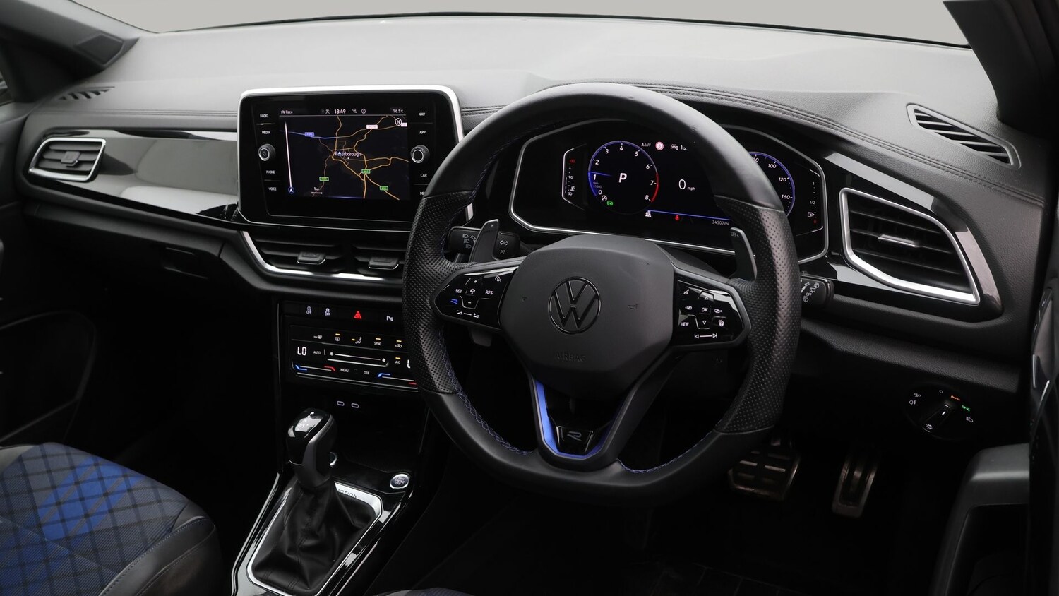 Used Volkswagen T-Roc for sale - 77618614: Photo 9