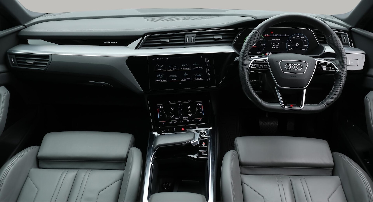 Used Audi e-tron 2022 for sale - 76136308: Photo 14