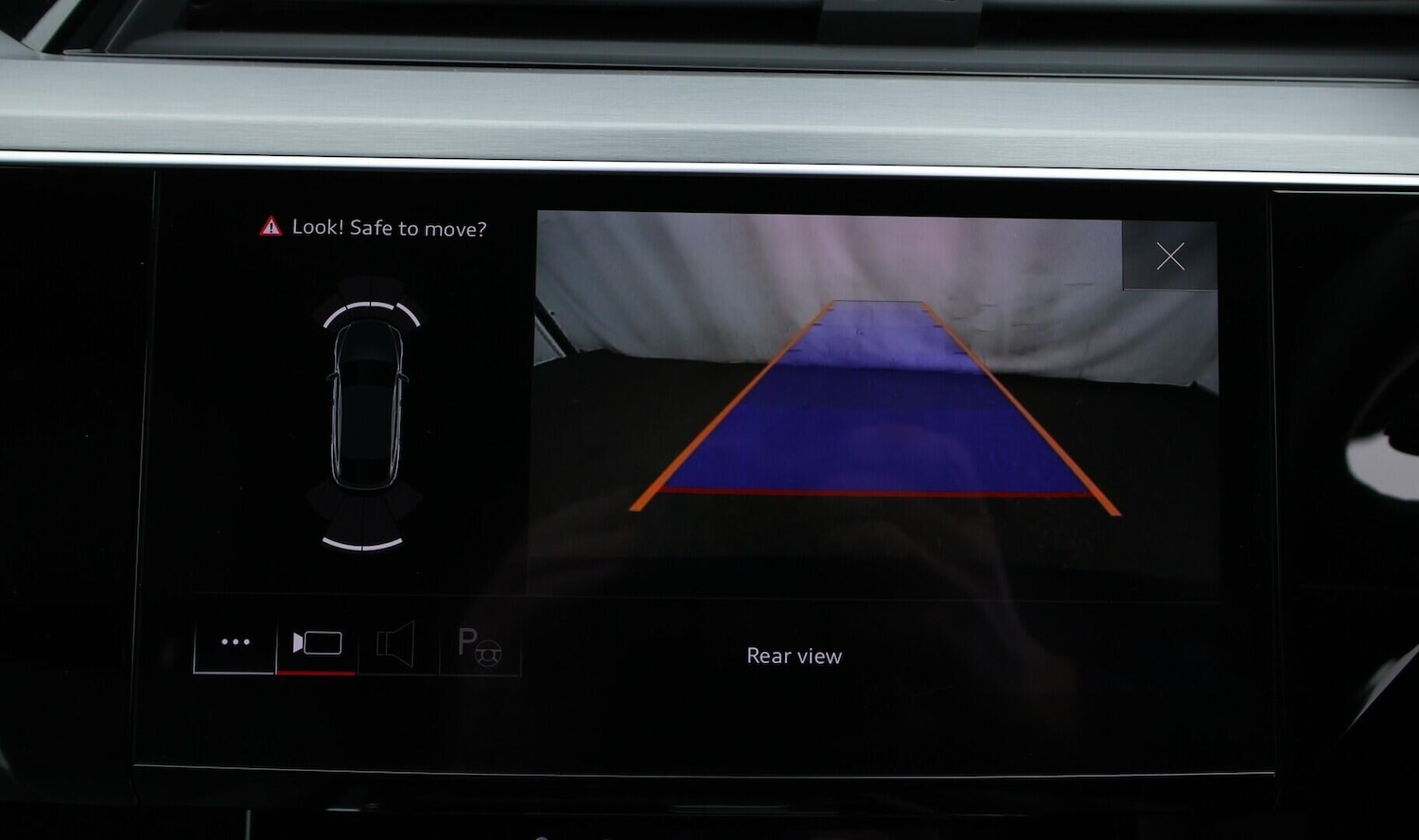 Used Audi e-tron 2022 for sale - 76136308: Photo 26