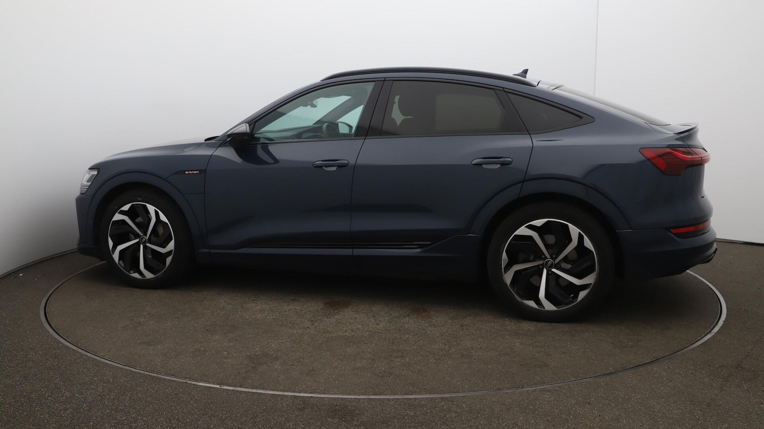 Used Audi e-tron 2022 for sale - 76136308: Photo 60