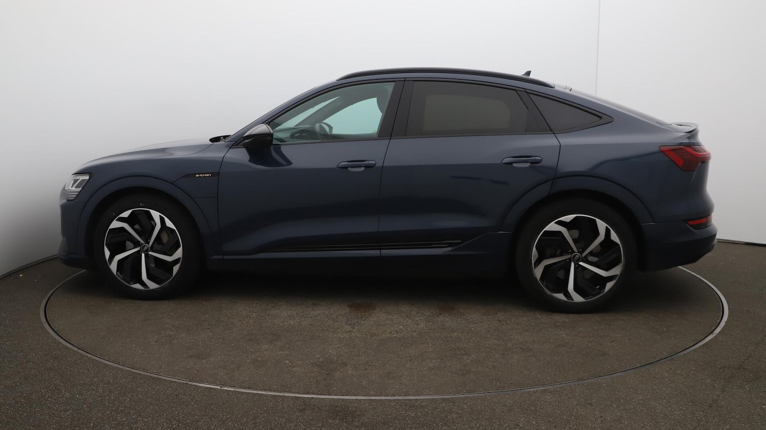 Used Audi e-tron 2022 for sale - 76136308: Photo 66