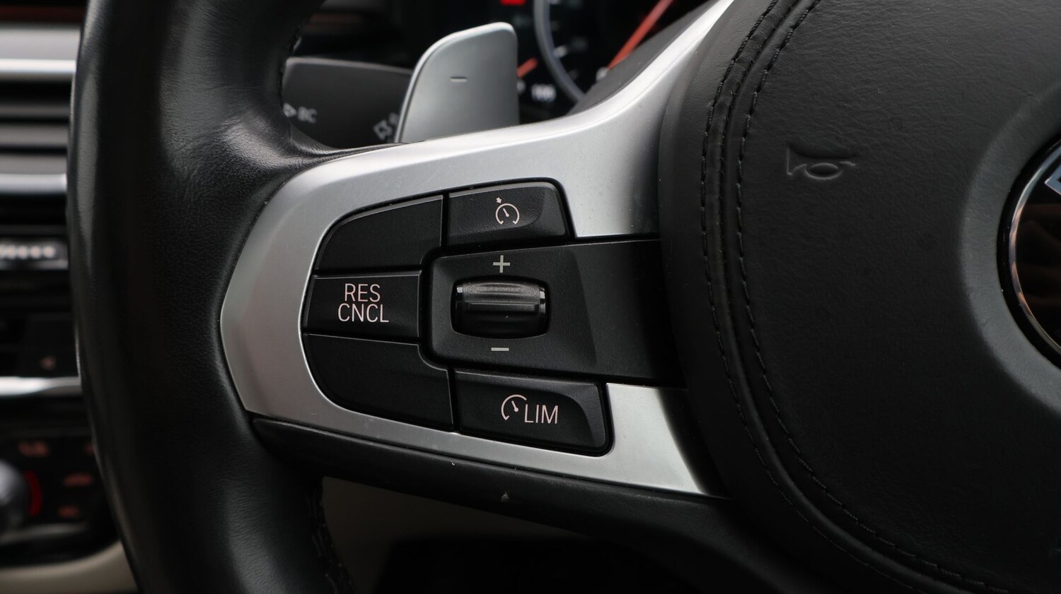 Used BMW 5 Series 2018 for sale - 77931473: Photo 26