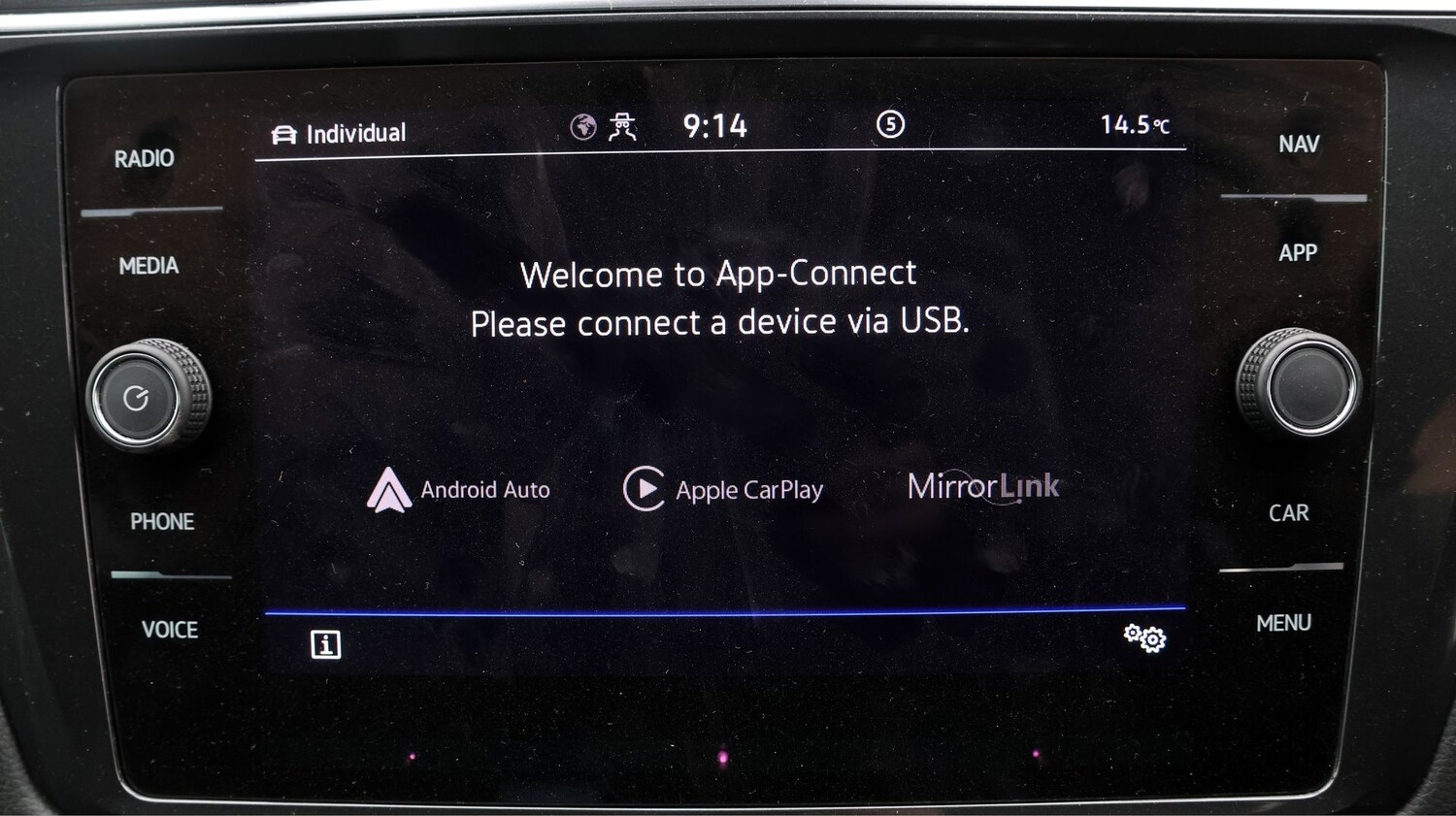 Used Volkswagen Tiguan for sale - 77508315: Photo 25