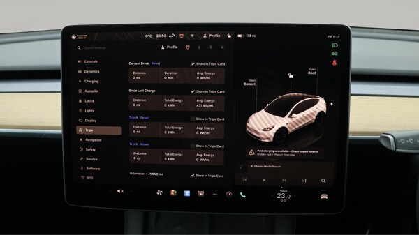 Used Tesla Model Y 2022 for sale - 76121770: Photo 10