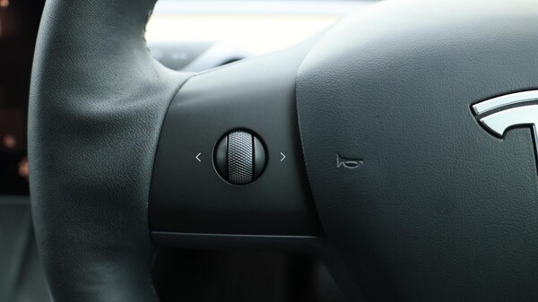 Used Tesla Model Y 2022 for sale - 76121770: Photo 24