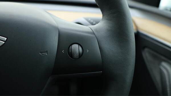 Used Tesla Model Y 2022 for sale - 76121770: Photo 25