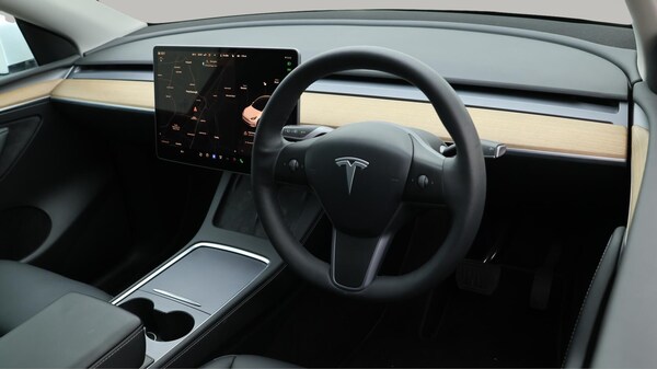 Used Tesla Model Y 2022 for sale - 76121770: Photo 9