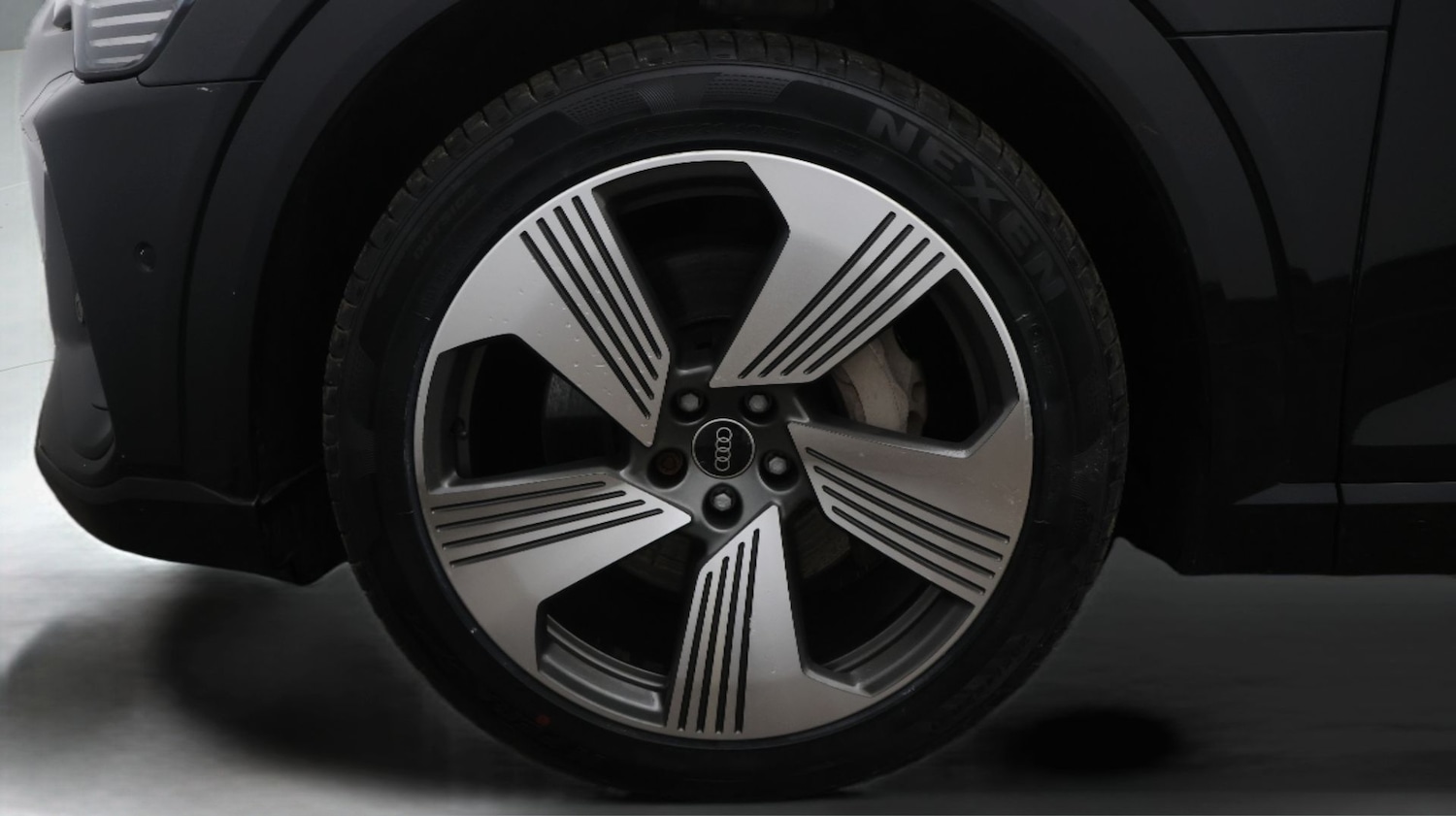 Used Audi e-tron 2021 for sale - 77747533: Photo 18