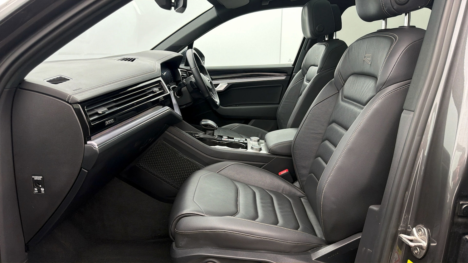 Used Volkswagen Touareg 2022 for sale - 77946278: Photo 13