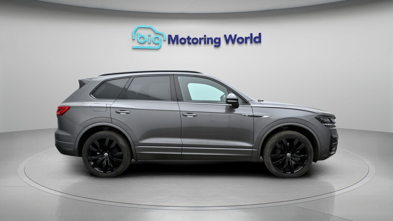 Used Volkswagen Touareg 2022 for sale - 77946278: Photo 8