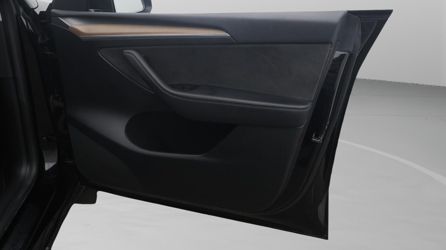 Used Tesla Model Y for sale - 76743595: Photo 16