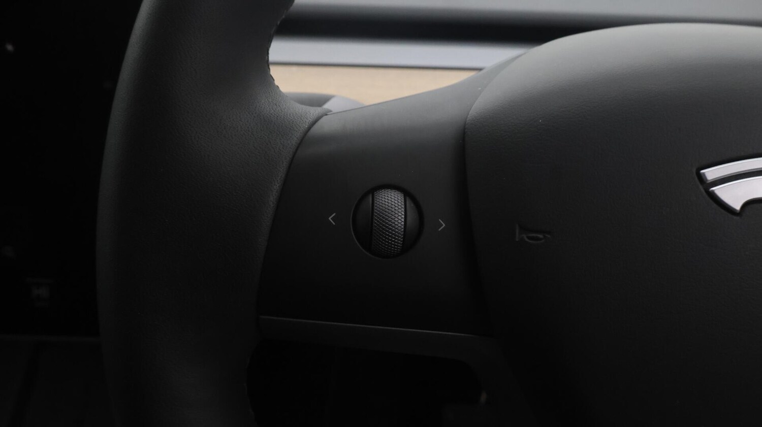 Used Tesla Model Y for sale - 76743595: Photo 24