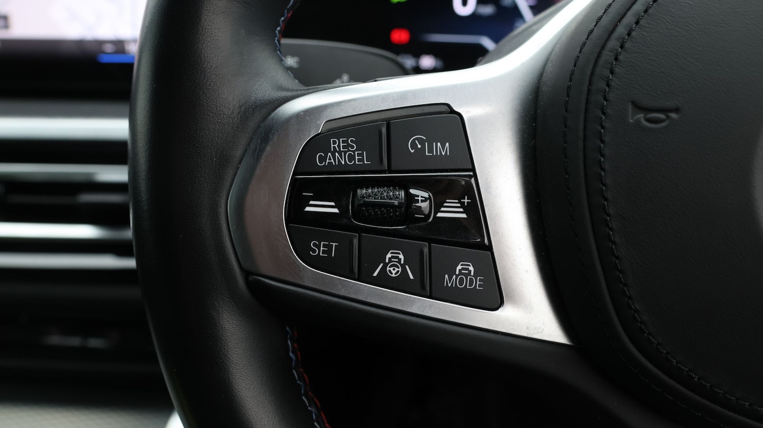 Used BMW i4 2022 for sale - 77181856: Photo 24