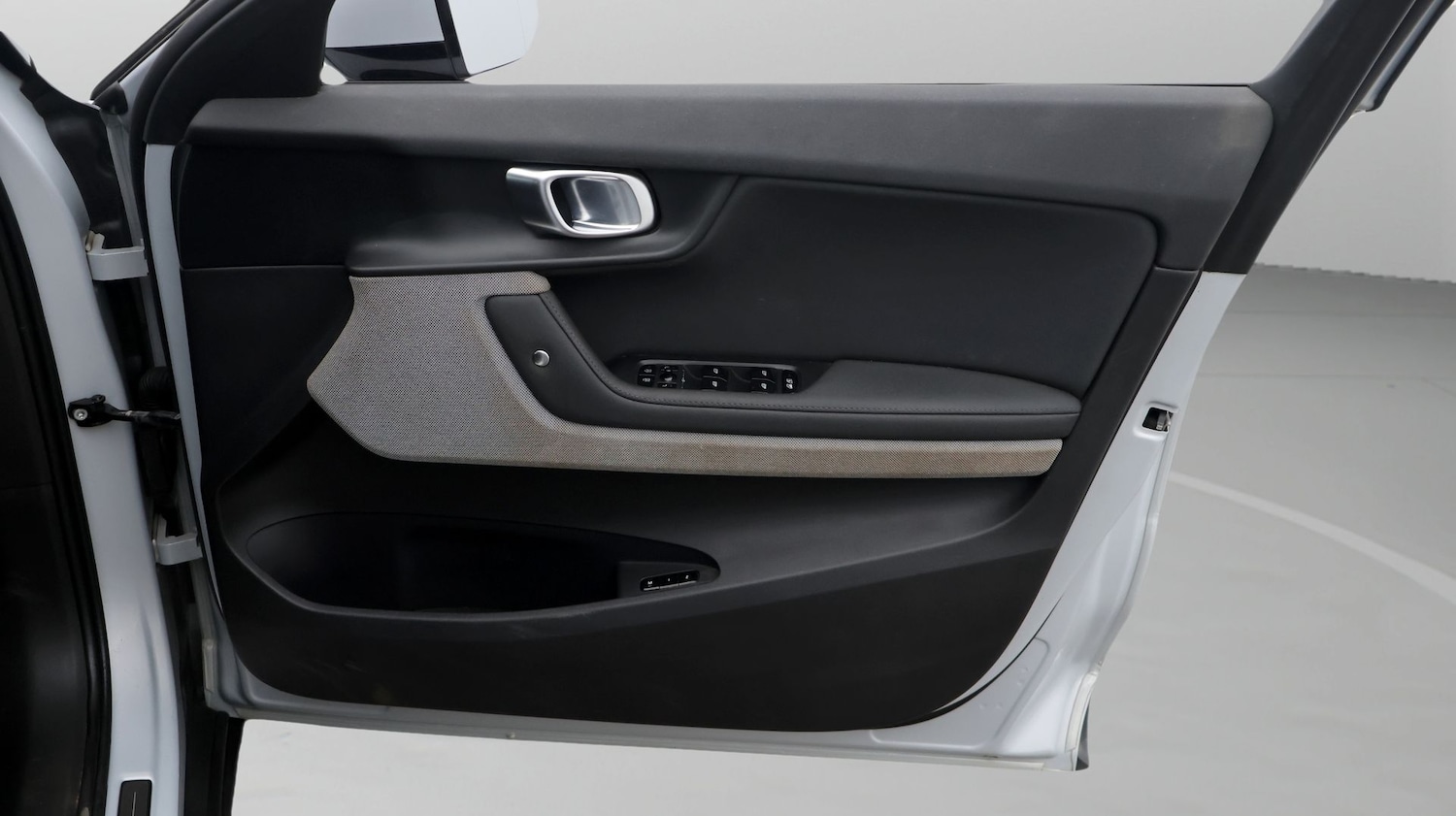 Used Polestar Polestar 2 2023 for sale - 77181544: Photo 15