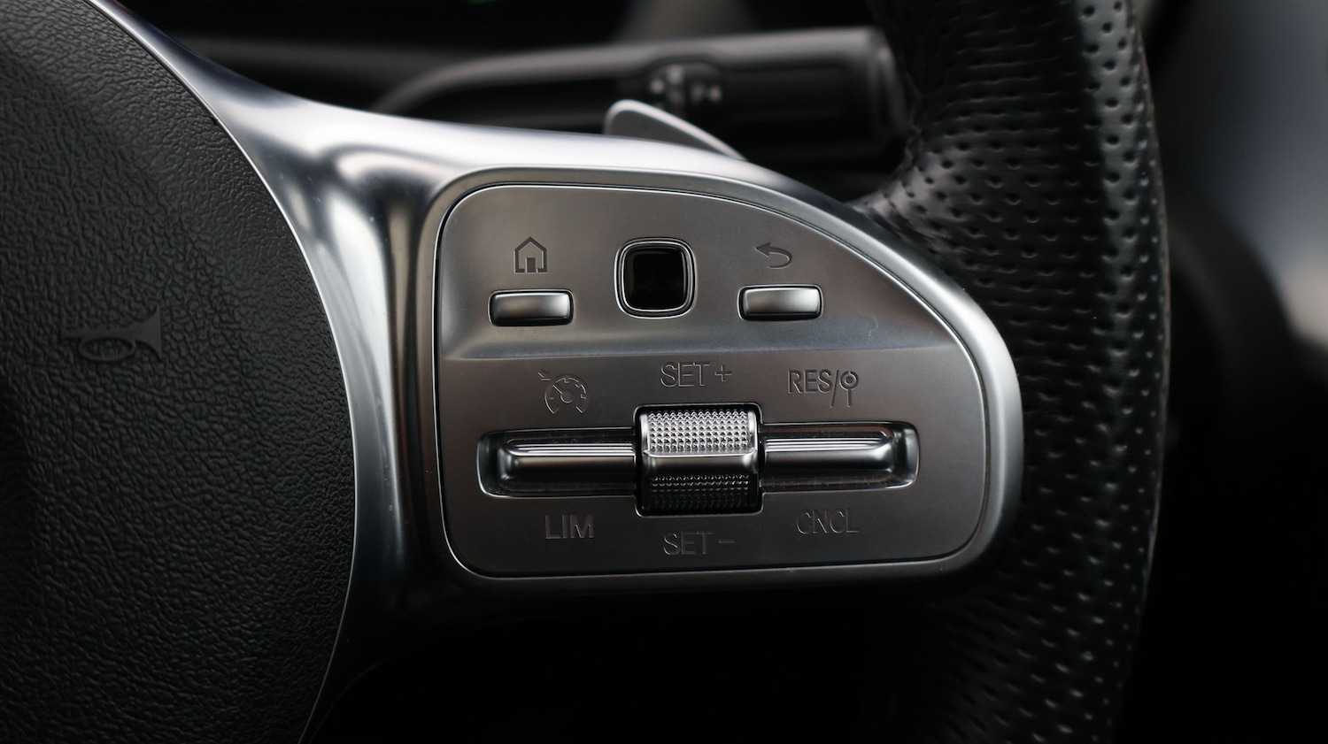 Used Mercedes-Benz CLA 2022 for sale - 77379639: Photo 27