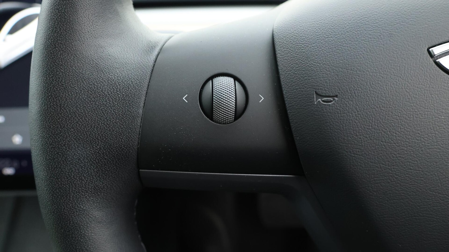 Used Tesla Model 3 2021 for sale - 76573781: Photo 22