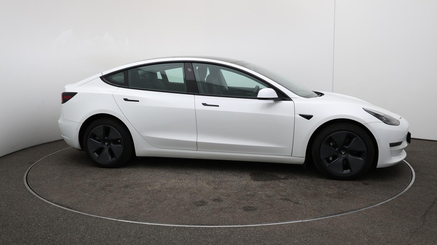 Used Tesla Model 3 2021 for sale - 76573781: Photo 46