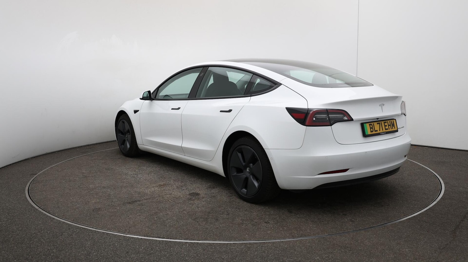 Used Tesla Model 3 2021 for sale - 76573781: Photo 60