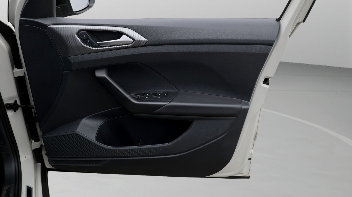 Used Volkswagen T-Cross 2021 for sale - 77502475: Photo 15