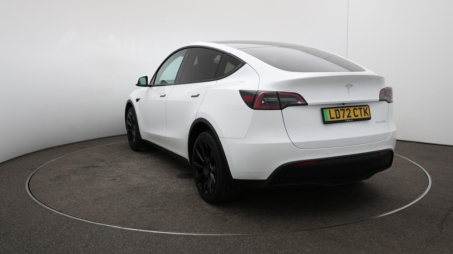 Used Tesla Model Y 2022 for sale - 76109497: Photo 62