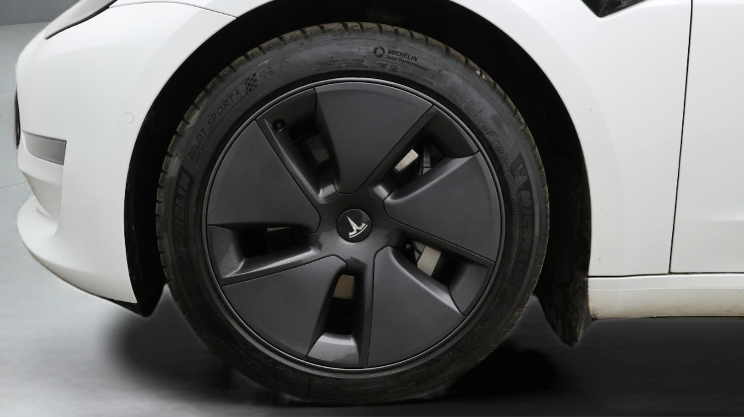 Used Tesla Model 3 2021 for sale - 77198715: Photo 18