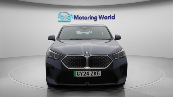 Used BMW iX2 2024 for sale - 75477701: Photo 3