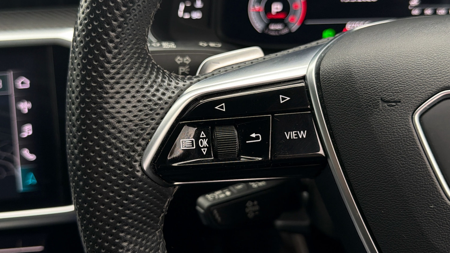 Used Audi A6 Avant 2023 for sale - 77952224: Photo 22