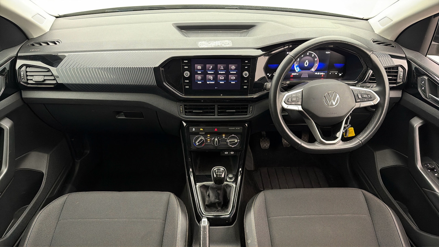 Used Volkswagen T-Cross 2023 for sale - 78109077: Photo 12