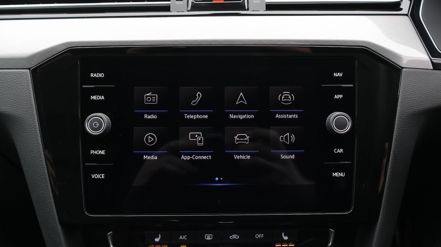 Used Volkswagen Passat 2023 for sale - 77608148: Photo 11