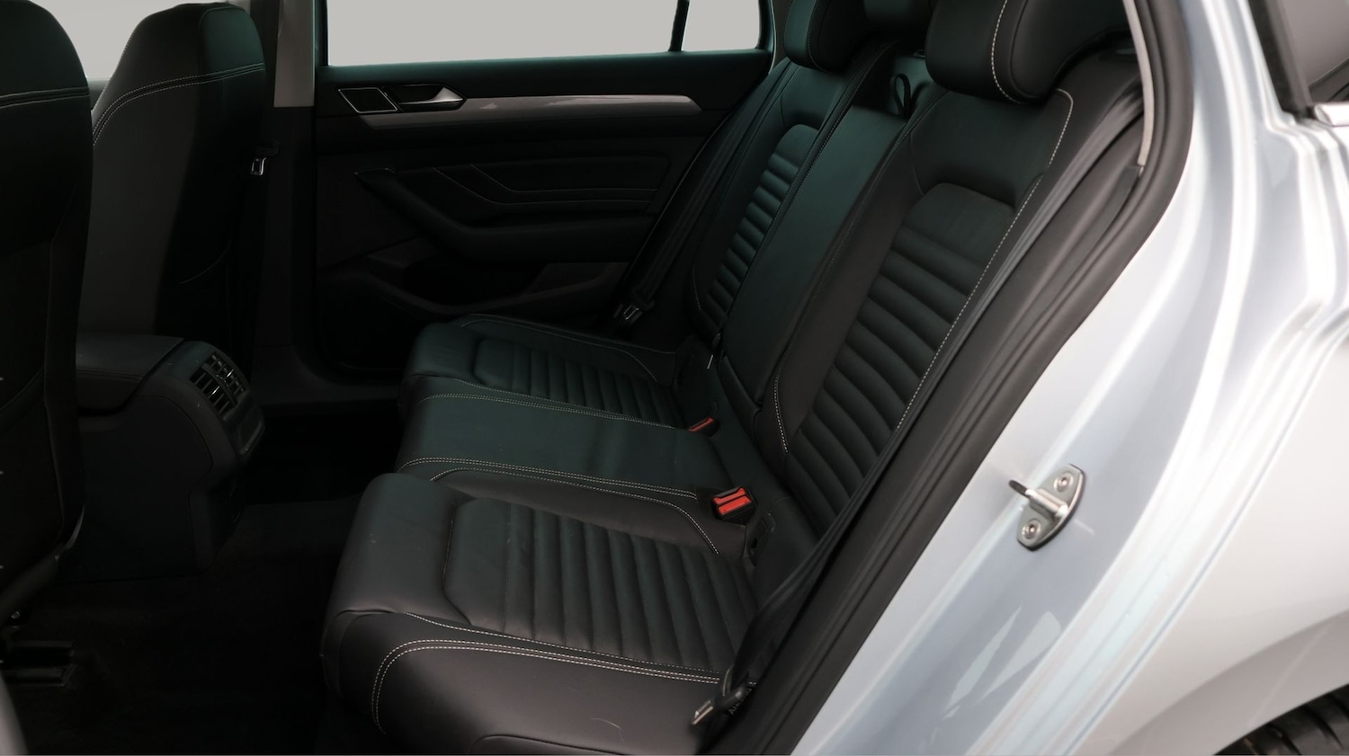 Used Volkswagen Passat 2023 for sale - 77608148: Photo 16