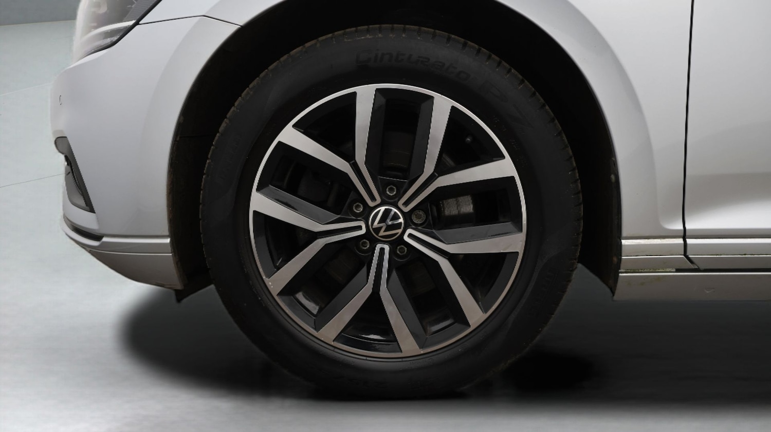 Used Volkswagen Passat 2023 for sale - 77608148: Photo 18