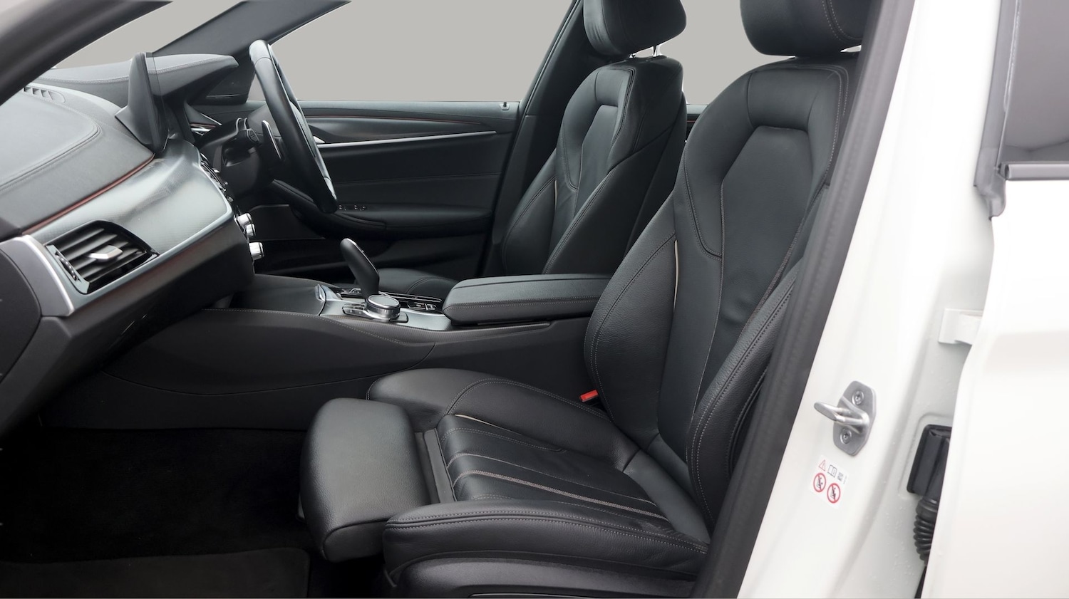 Used BMW 5 Series 2023 for sale - 77438015: Photo 14