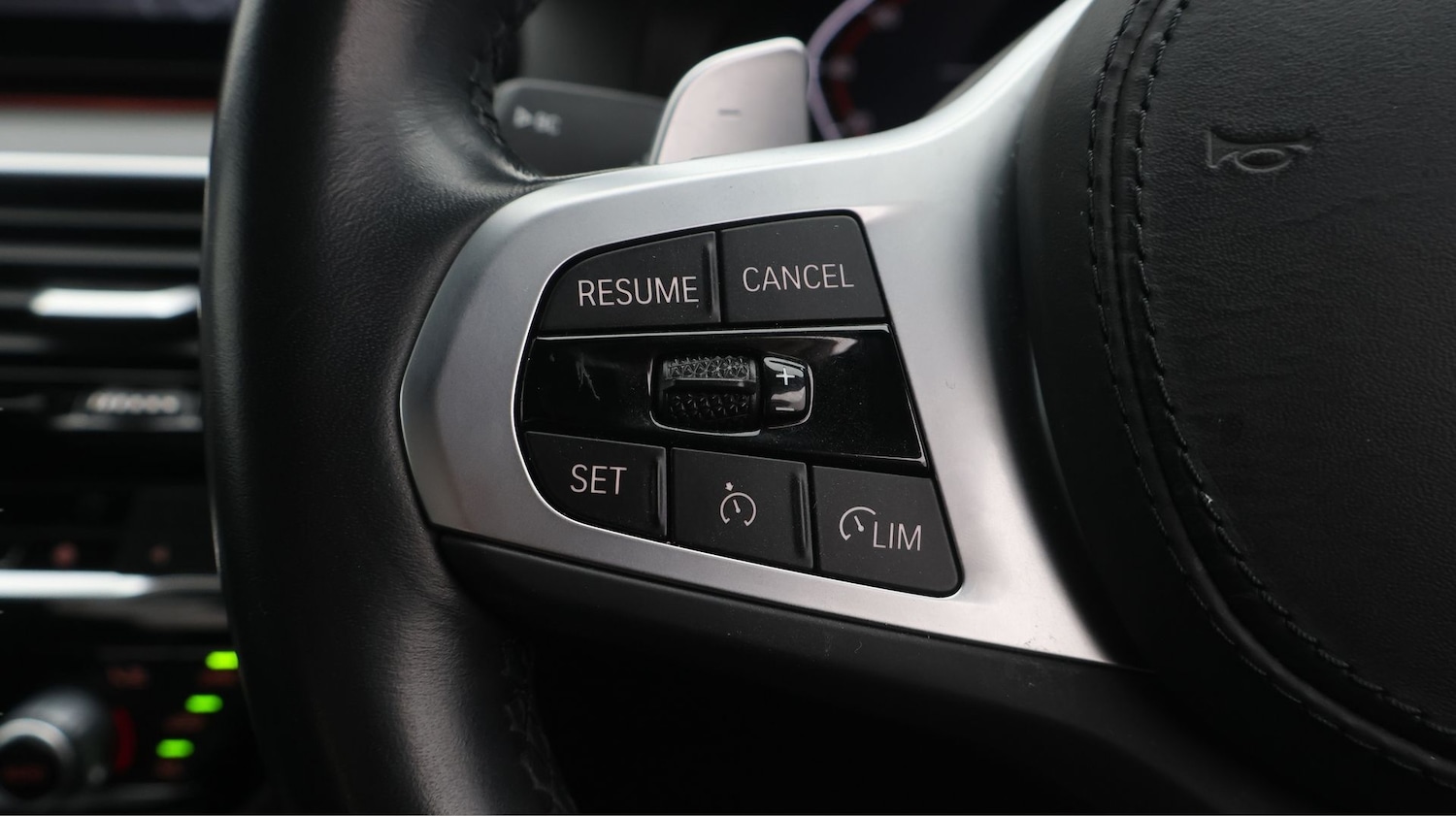 Used BMW 5 Series 2023 for sale - 77438015: Photo 21