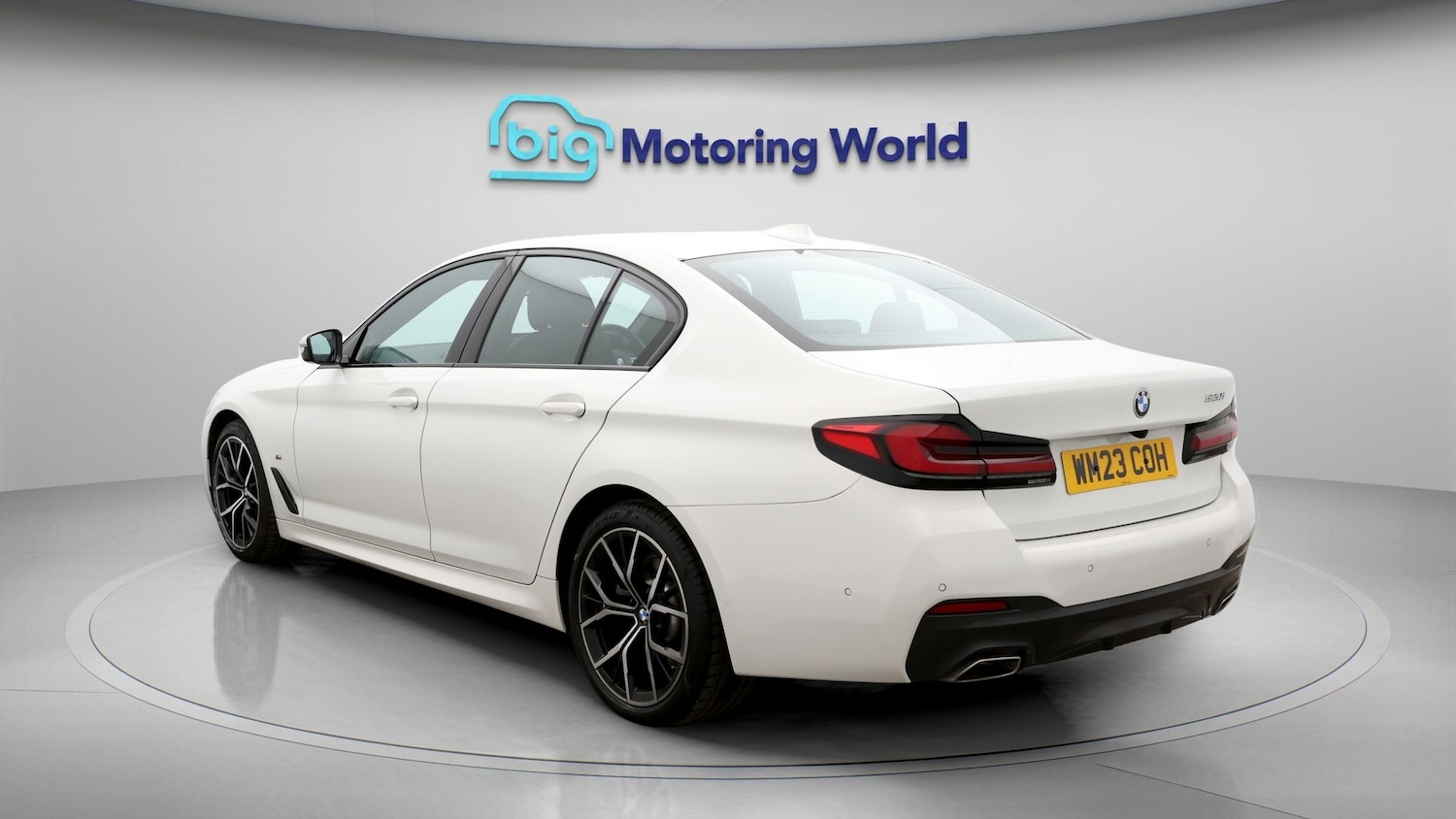 Used BMW 5 Series 2023 for sale - 77438015: Photo 5