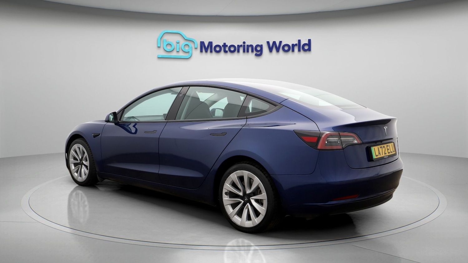 Used Tesla Model 3 2023 for sale - 77492763: Photo 5
