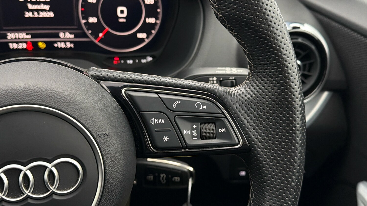 Used Audi Q2 2023 for sale - 78011449: Photo 23