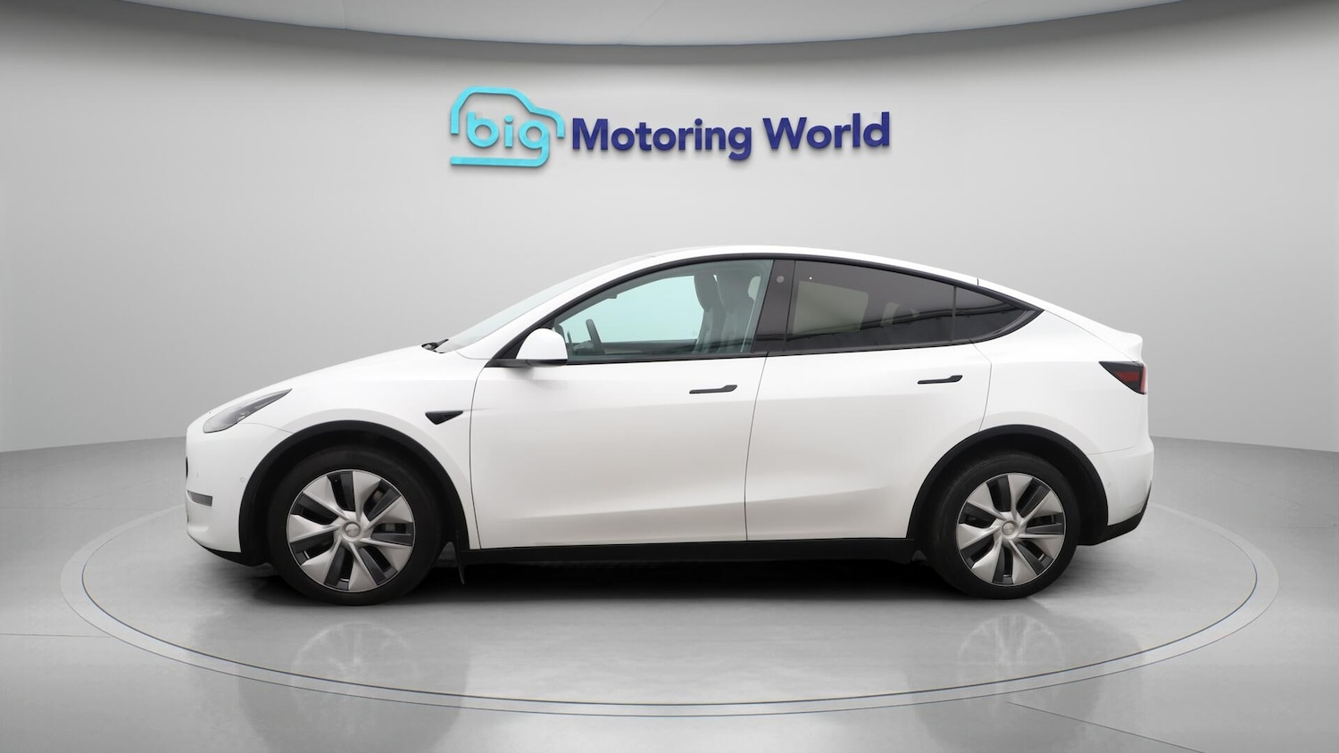 Used Tesla Model Y 2022 for sale - 76562435: Photo 5