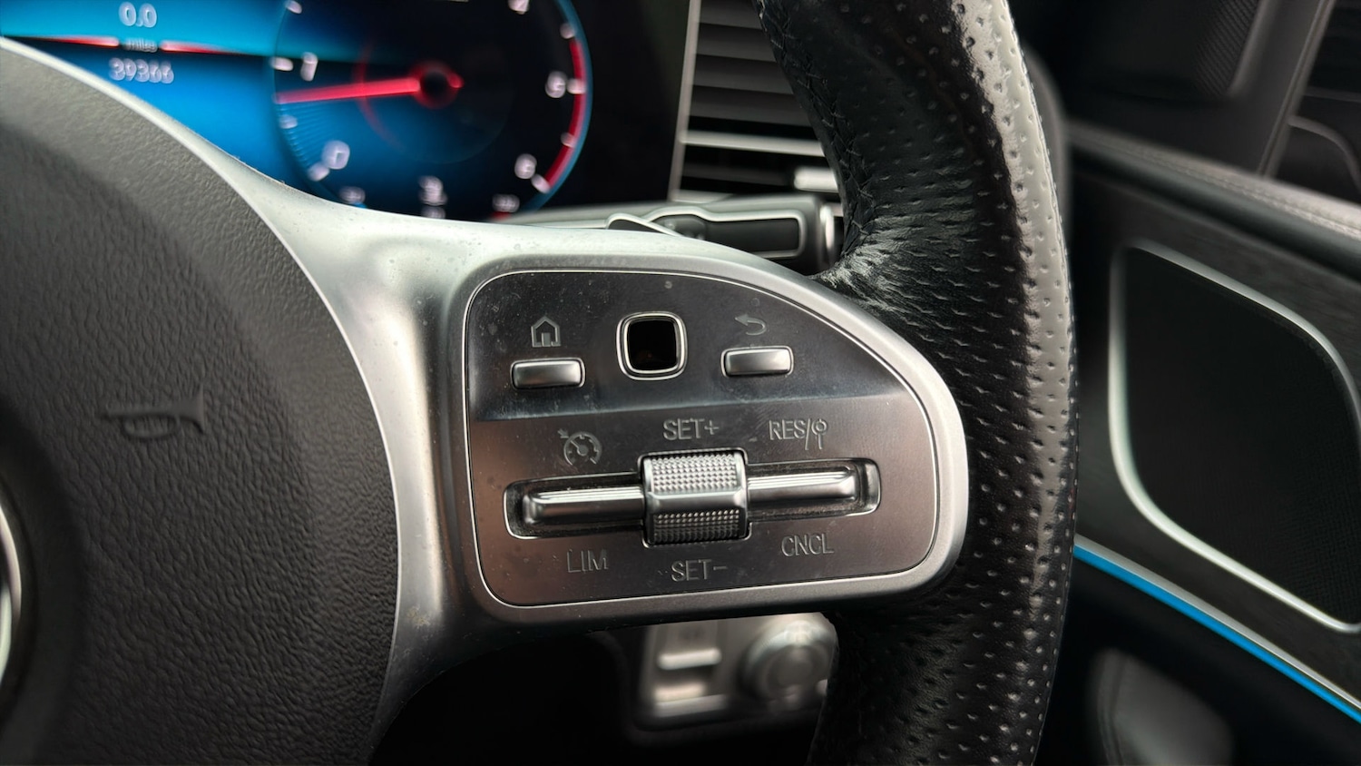 Used Mercedes-Benz GLE 2021 for sale - 77781501: Photo 23