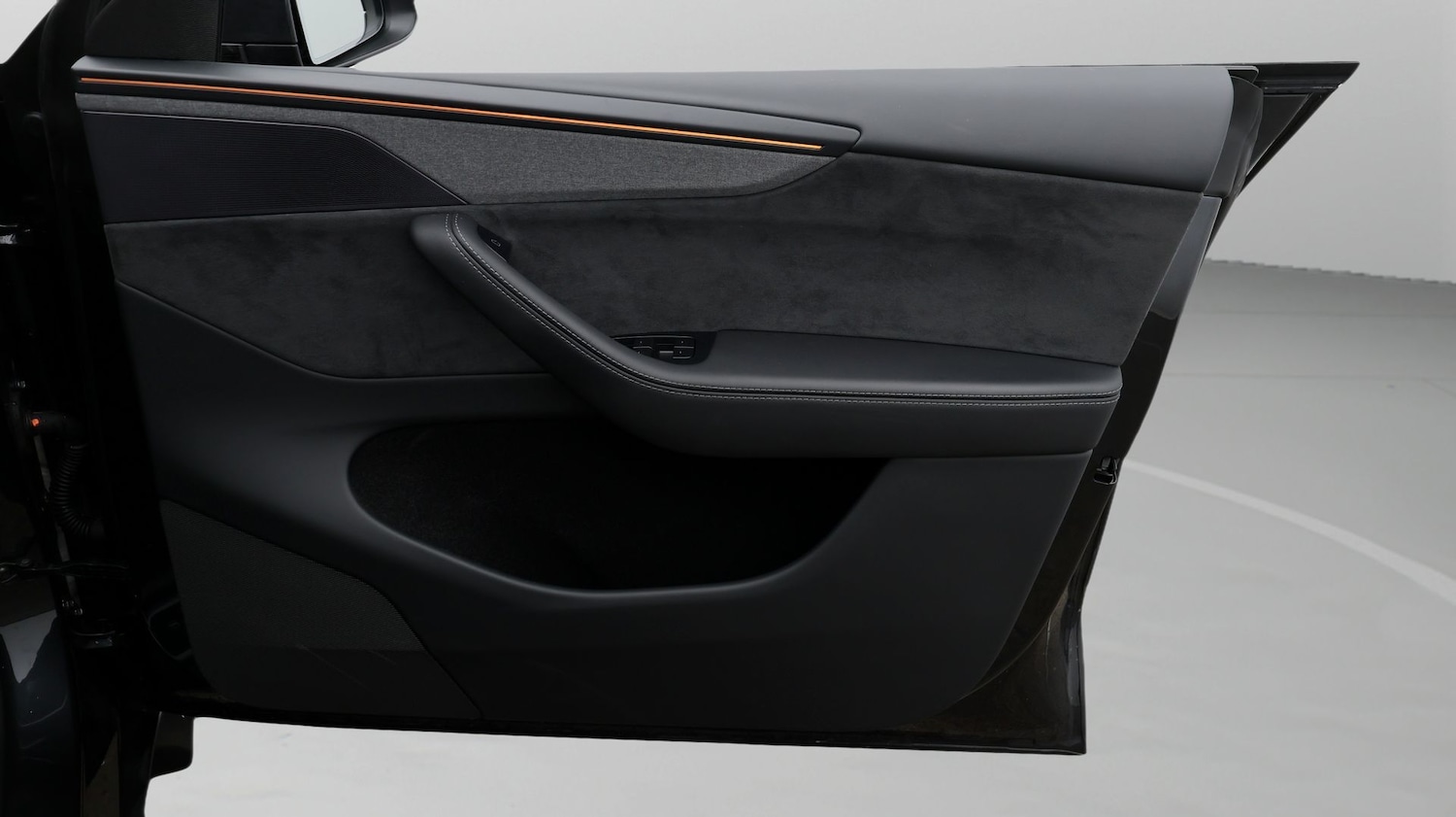 Used Tesla Model Y 2025 for sale - 77198403: Photo 15