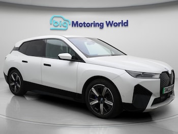 2022 (22) - 240kW xDrive40 M Sport 76.6kWh 5dr Auto
