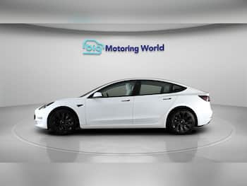 Used Tesla Model 3 2021 for sale - 79841880: Photo