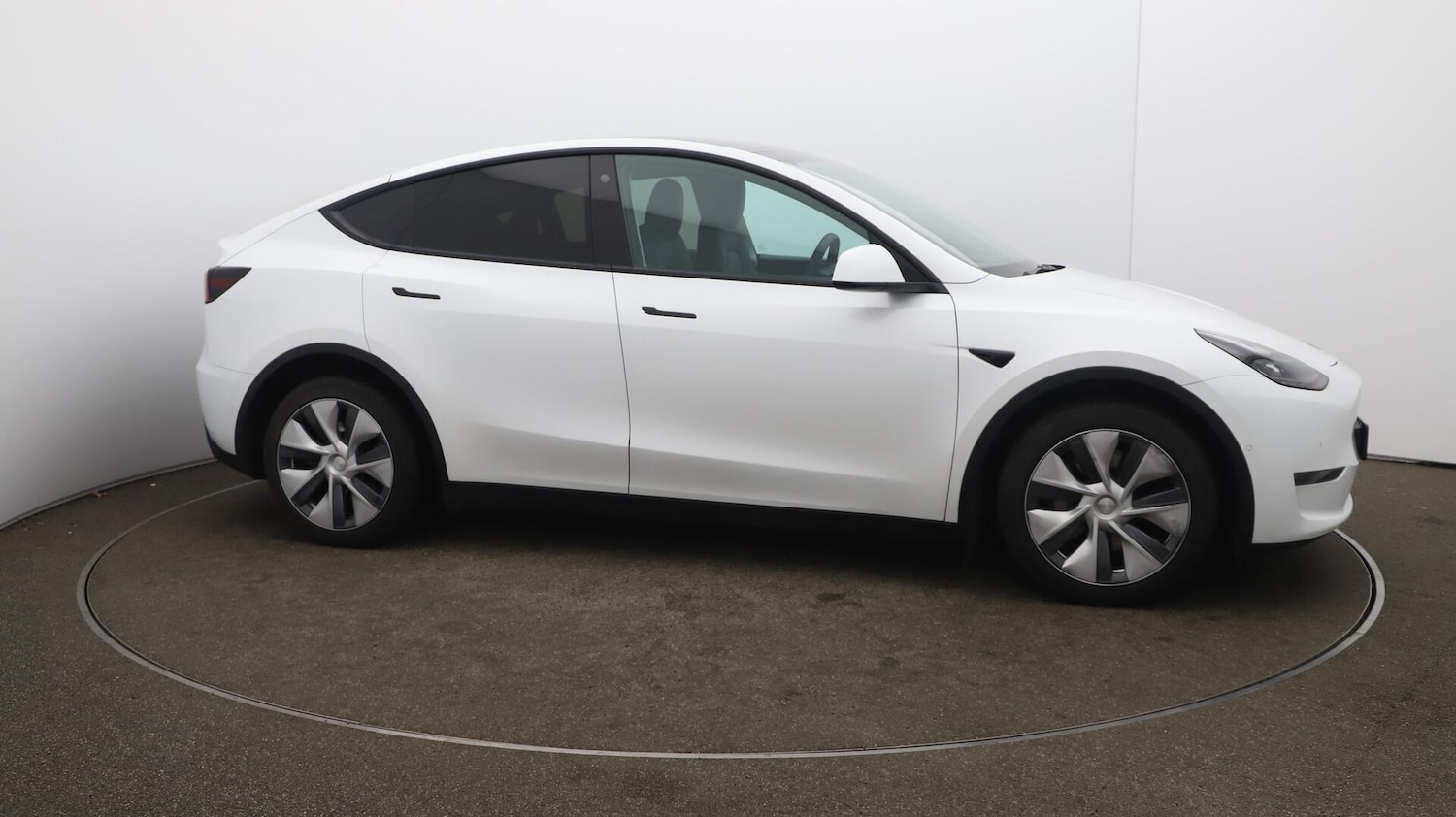 Used Tesla Model Y 2022 for sale - 76175604: Photo 48