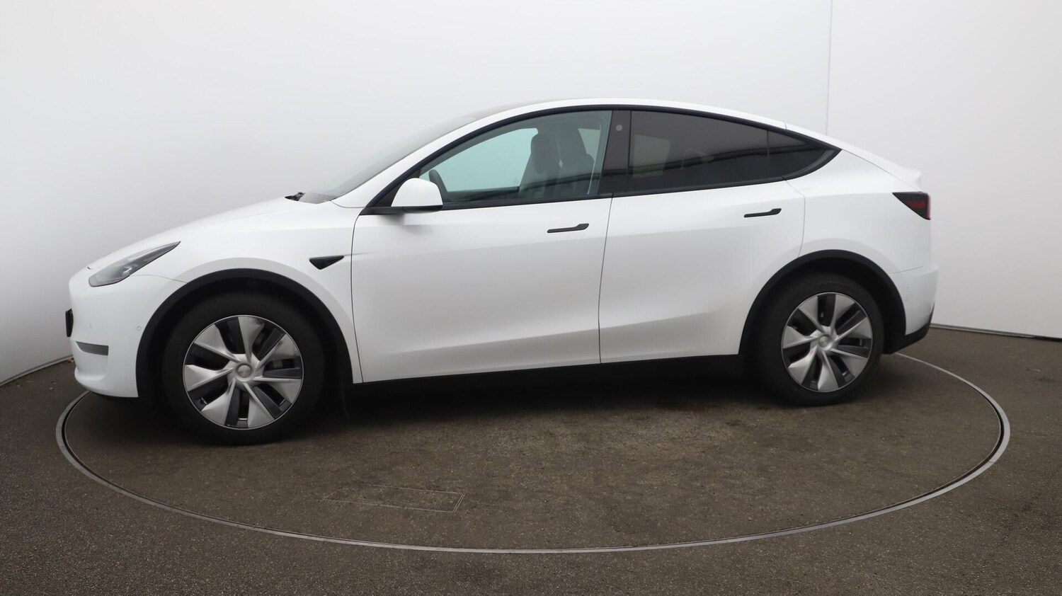 Used Tesla Model Y 2022 for sale - 76175604: Photo 66