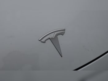 Tesla - Model 3