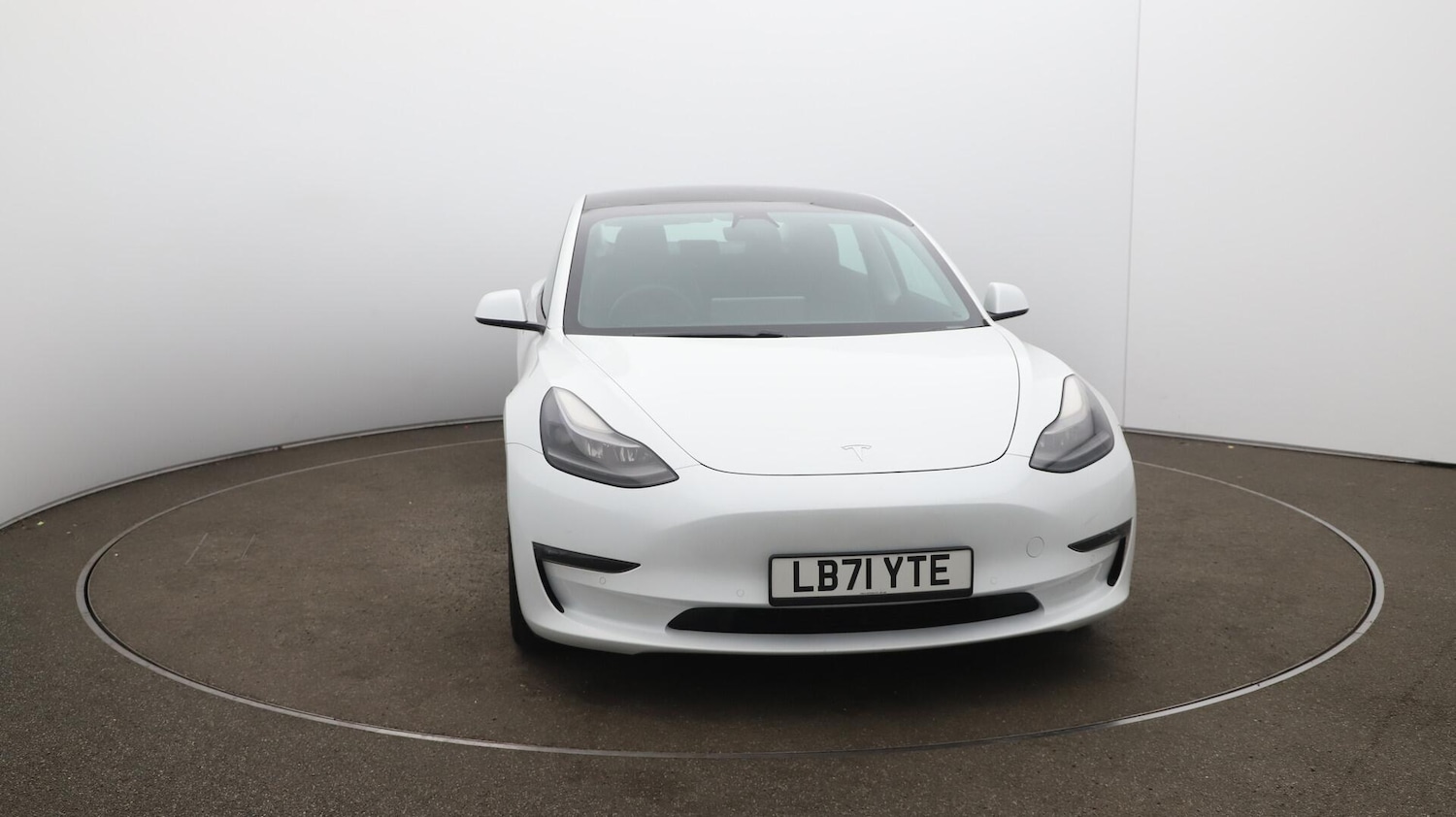 Used Tesla Model 3 2021 for sale - 76152517: Photo 21