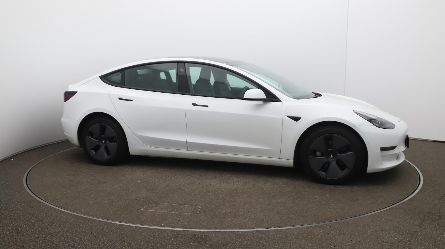 Used Tesla Model 3 2021 for sale - 76152517: Photo 28
