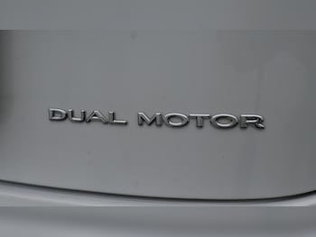 Used Tesla Model 3 2021 for sale - 76152517: Photo 2