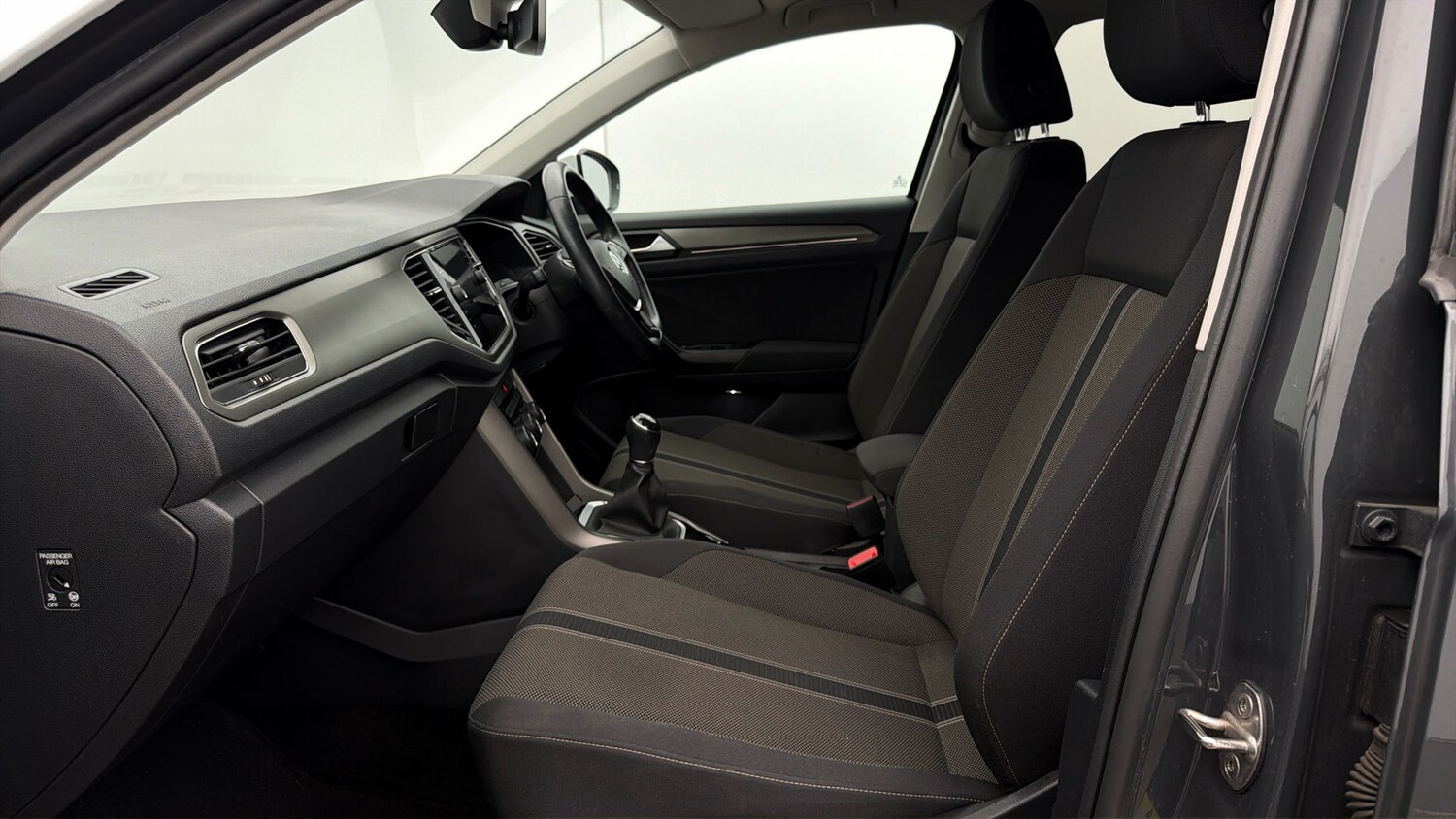 Used Volkswagen T-Roc 2020 for sale - 78053400: Photo 13