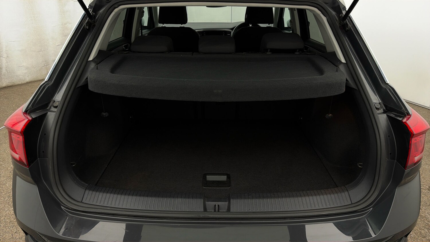 Used Volkswagen T-Roc 2020 for sale - 78053400: Photo 16